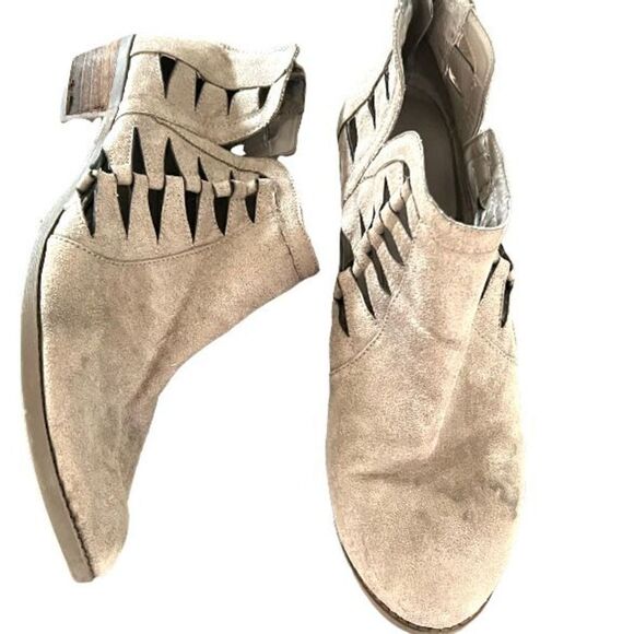 Carlos cutout grey tan beige booties - Picture 1 of 3